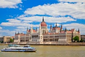 Warto odwiedzić Budapeszt przy okazji Festiwalu Wiosennego.