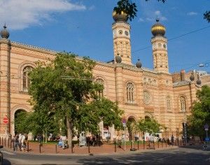 Wielka Synagoga w Budapeszcie - największa synagoga w Europie i trzecia co do wielkości na świecie.